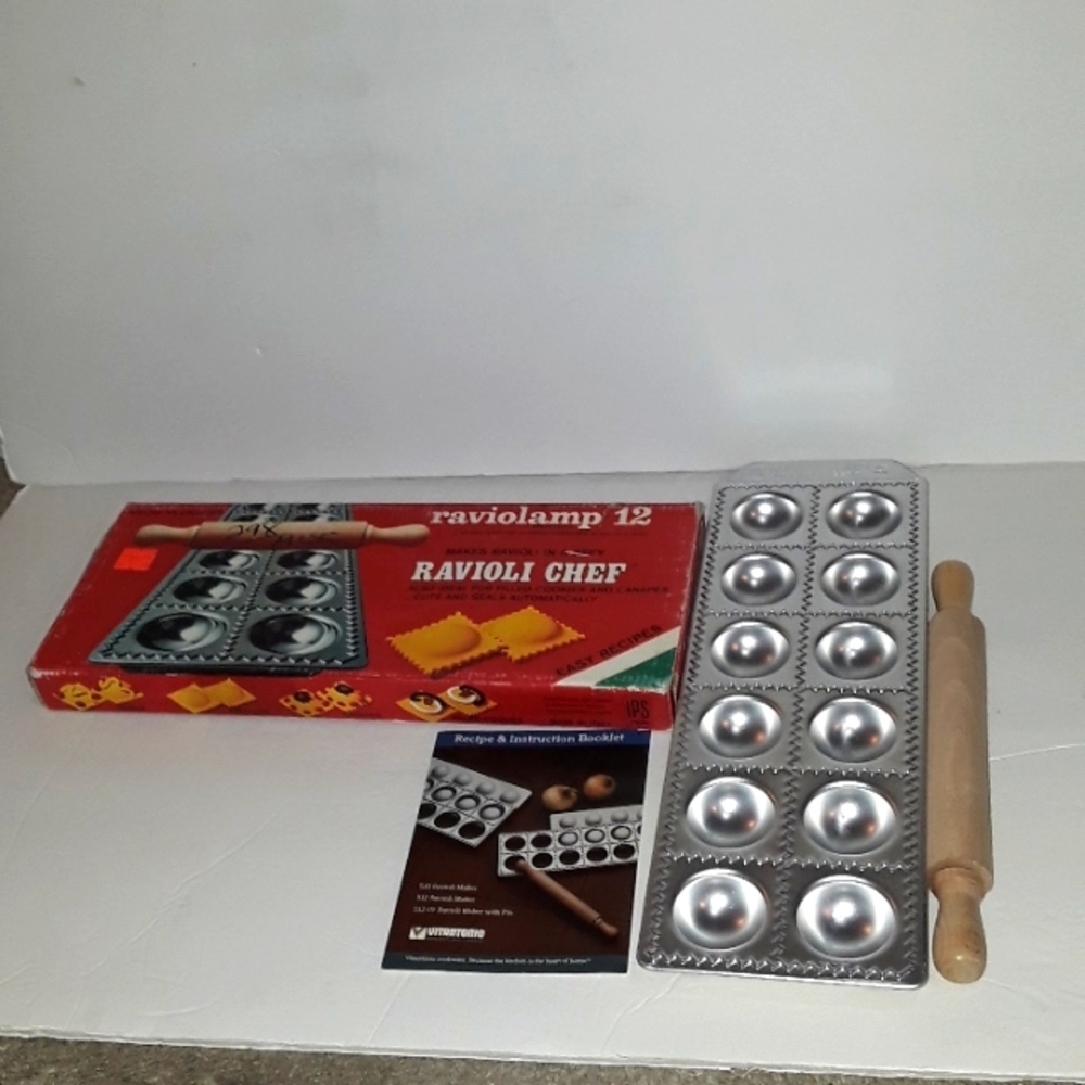 NEW VINTAGE RAVIOLAMP 12 RAVIOLI PAN & PIN ITALY IN BOX